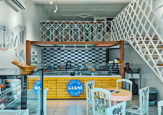 Giani Ice-cream Parlour